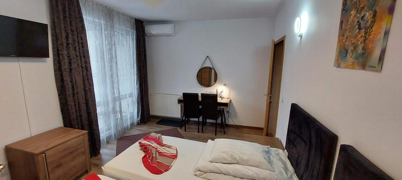 Pensiunea Riunione 3*