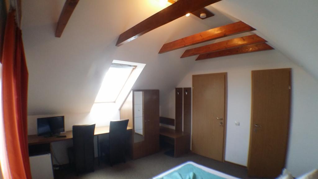 Guest house Pensiunea Riunione 3*